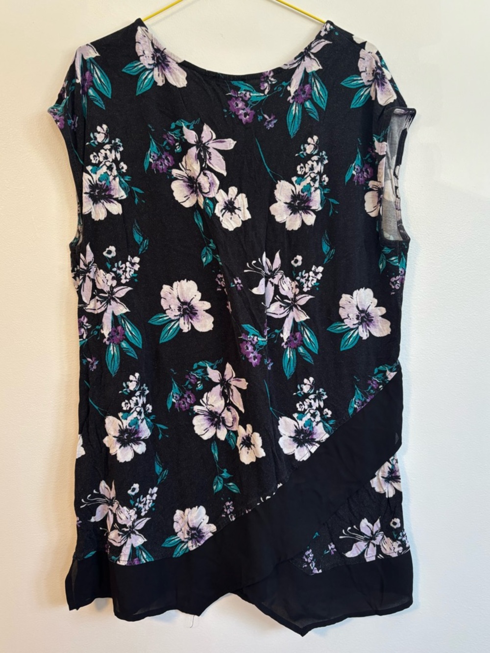 RICKI’S Floral Top Short Cap Sleeve Blouse Black Purple Green Blue Violet Large - Picture 2 of 5
